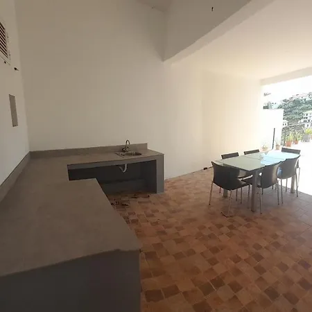 Santo Relaxium * Понта-ду-Сол